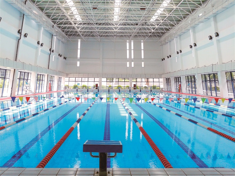 游泳館建筑脫落和濕度有關(guān)嗎？